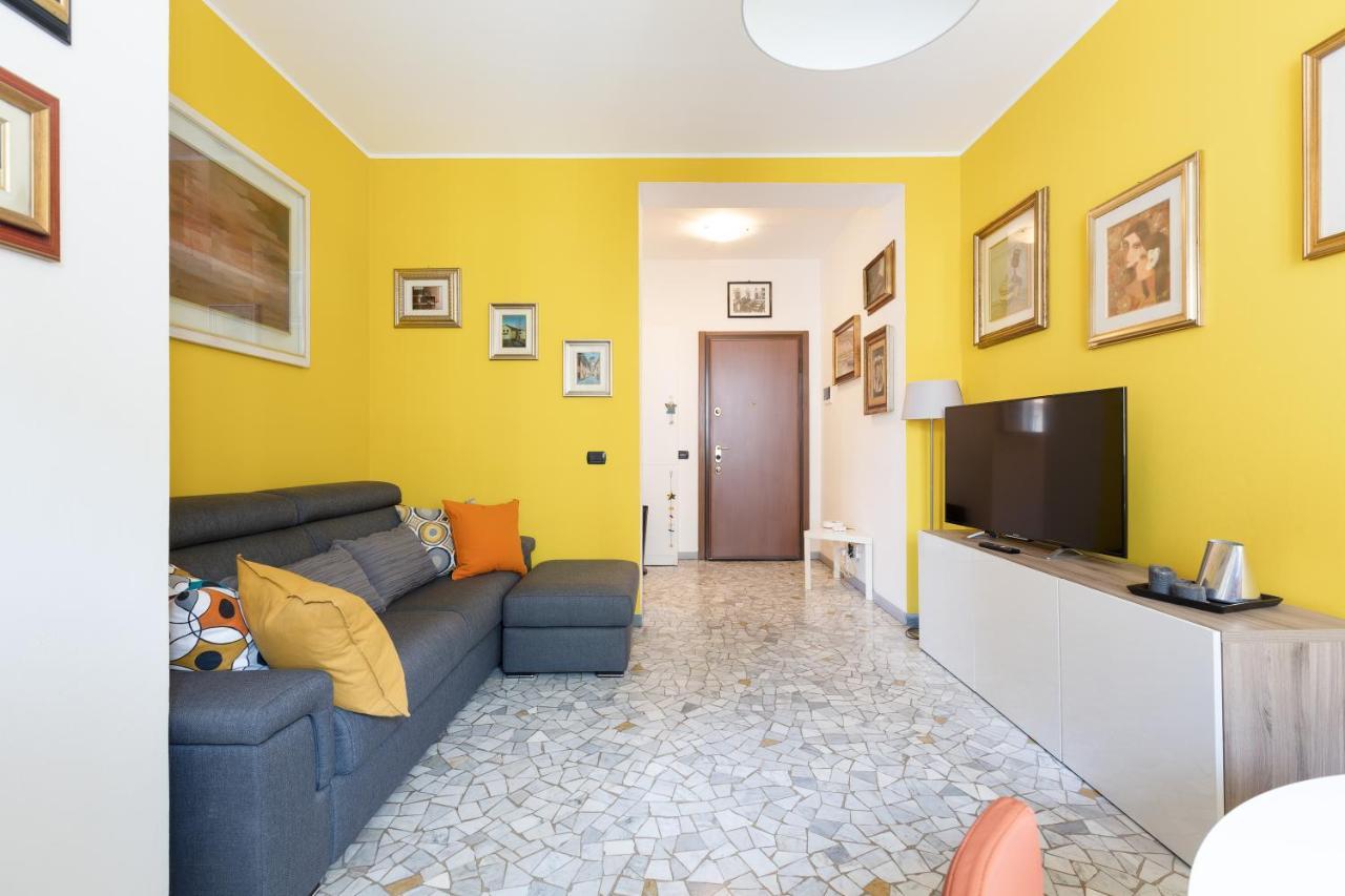 Apartment With Balcony - 50 M Far From M1 Pasteur มิลาน ภายนอก รูปภาพ